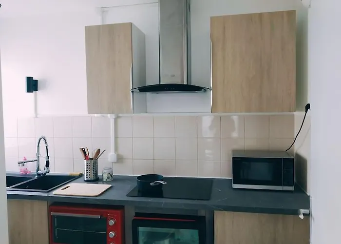 Superb Modern * Clichy