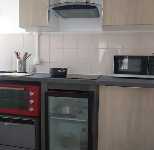 Superb Modern Daire Clichy